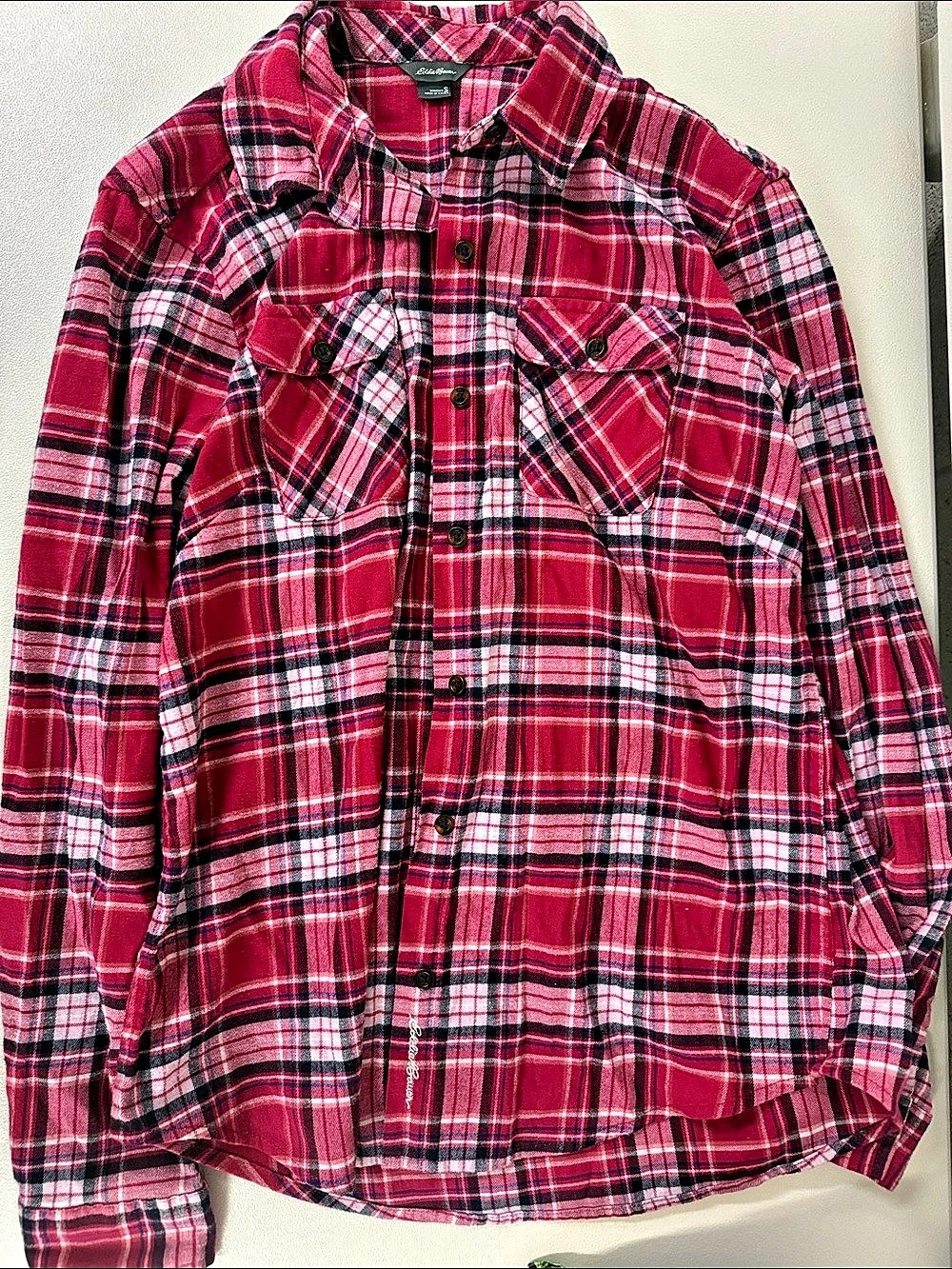 Eddie Bauer Plaid Button Down in Red & White Small